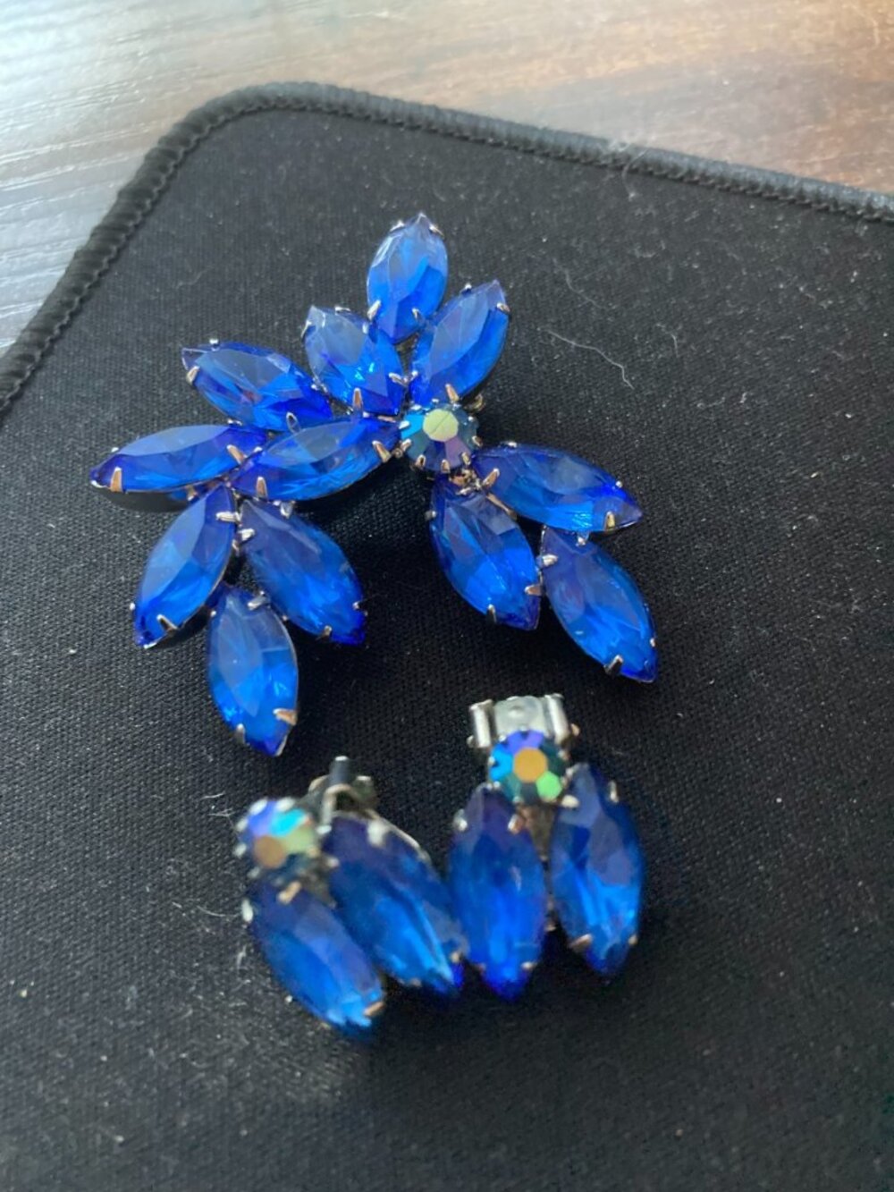 Vintage Juliana Brooch Clip Earrings Set Blue Glass Rhinstone
